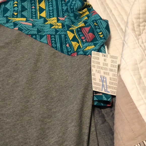 LuLaRoe Randy - Picture 2 of 3